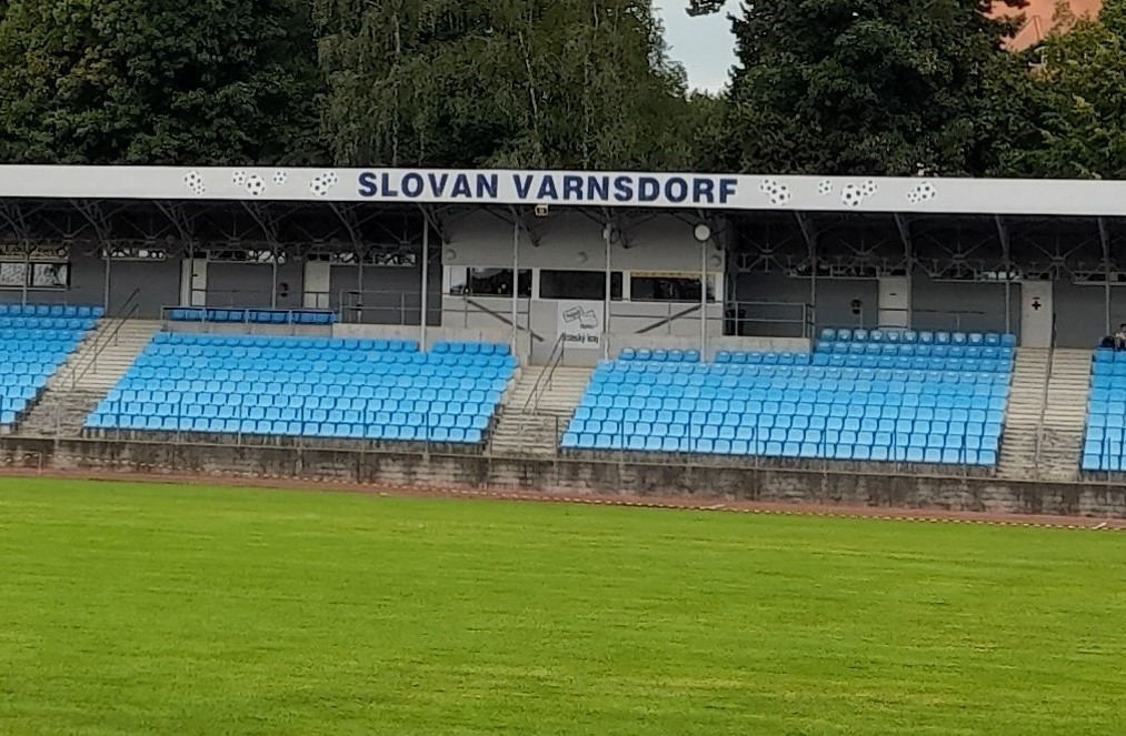 Fotbalový stadion ve Varnsdorfu.