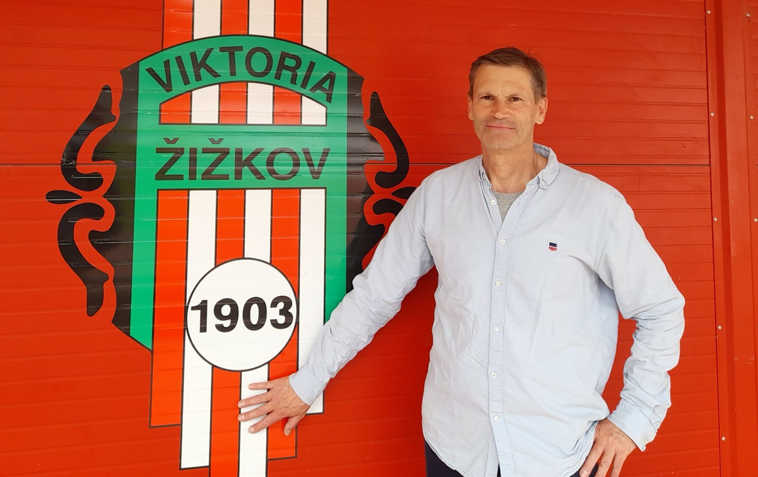 Byl masérem ve Spartě,  teď Leoš Stehlík pomáhá Viktorii Žižkov