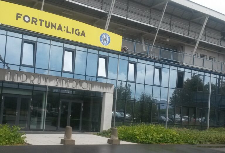 Fotbalový stadion v Olomouci.