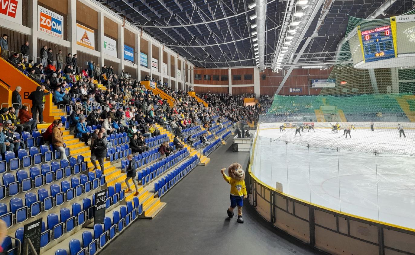 Hokejistu Ibermajera vedl legendární Golonka. Hrál s Růžičkou i Grossem